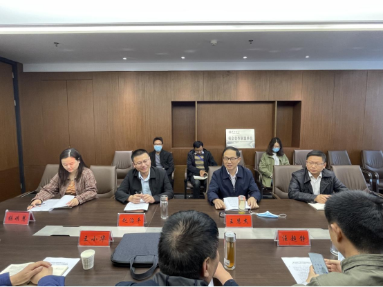 市平安建設(shè)工作考核組蒞臨市產(chǎn)業(yè)集團新聞稿(2)387.png
