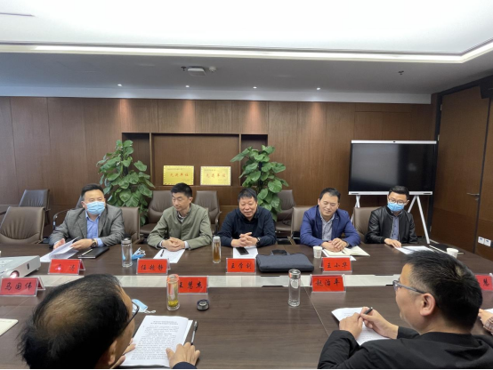 市平安建設(shè)工作考核組蒞臨市產(chǎn)業(yè)集團新聞稿(2)647.png