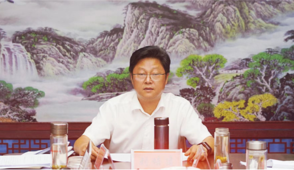 市產(chǎn)業(yè)集團(tuán)召開2023年上半年黨建暨黨風(fēng)廉政、意識形態(tài)工作會461.png